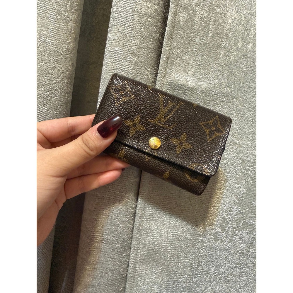 Louis Vuitton Monogram Key Holder